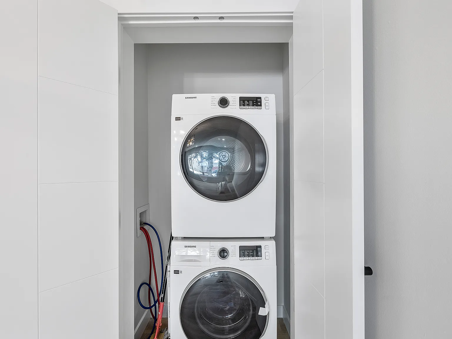 2 bed, 800 sqft, $1,500 — Photo 4