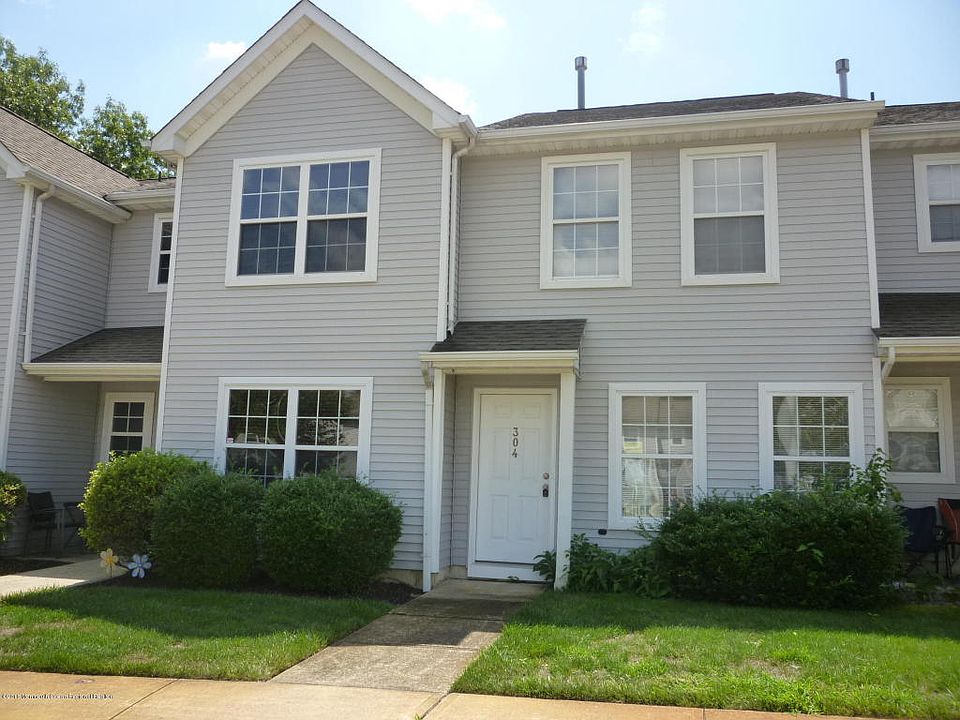 1st image of 304 Prosperity Ct