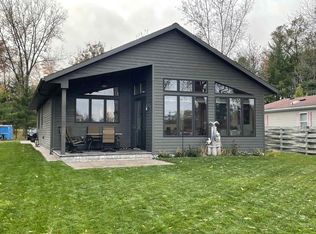 N6042 Lake Dr, Shawano, WI 54166