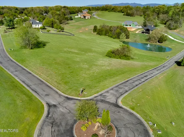 Volunteer Ln, Vonore, TN 37885