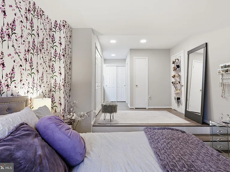 2807 S Woodrow St #B-1 — Photo 16
