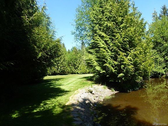 3rd image of 1245 Fisher Rd