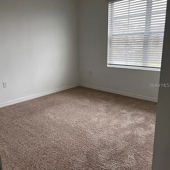 521 Nicken Grv — Photo 10