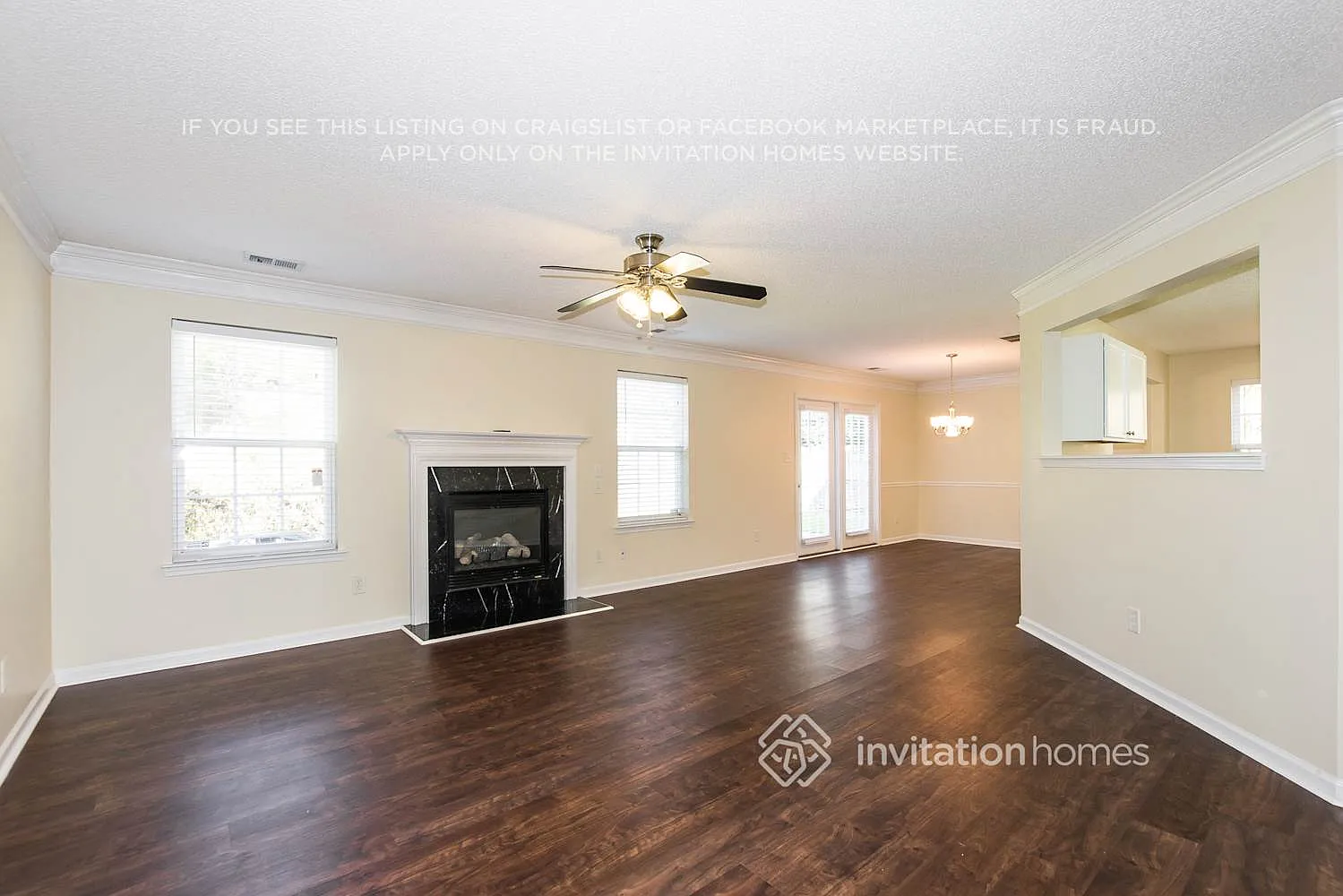 10300 Haddington Dr NW Charlotte, NC 28269 — Photo 3