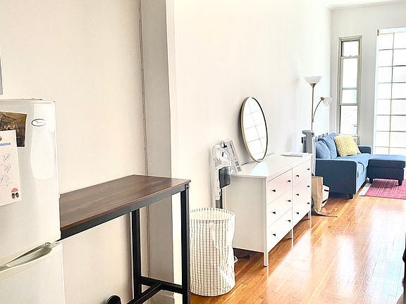 3rd image of 330 E 58th St APT 5B