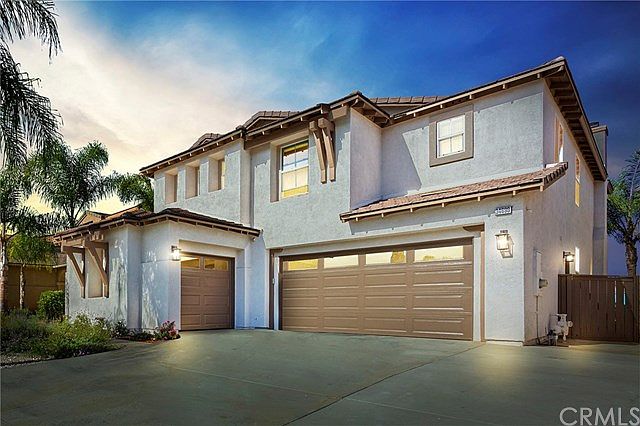 1st image of 34699 Chinaberry Dr