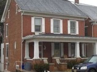 196 W Main St, Windsor, PA 17366