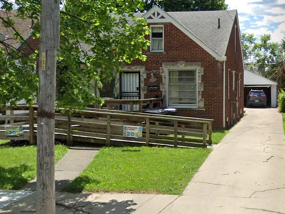15014 Edmore Dr