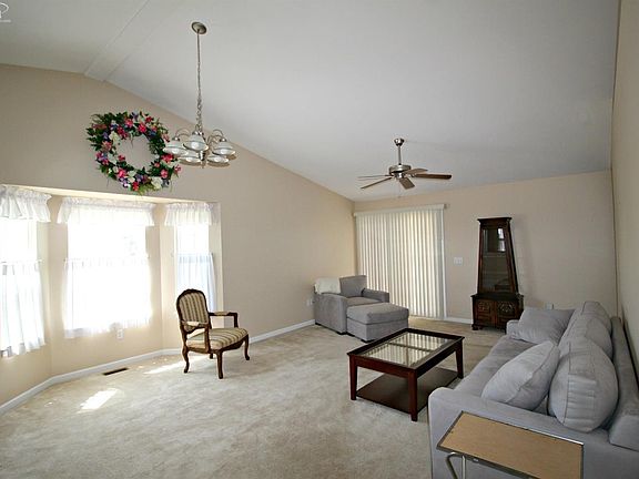 4th image of 3336 Heritage Blvd