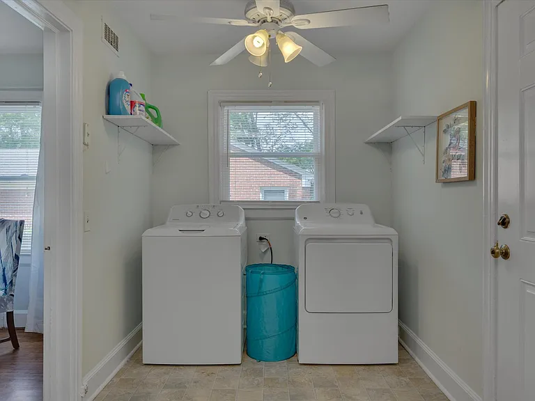 814 N Buchanan Blvd #B — Photo 20