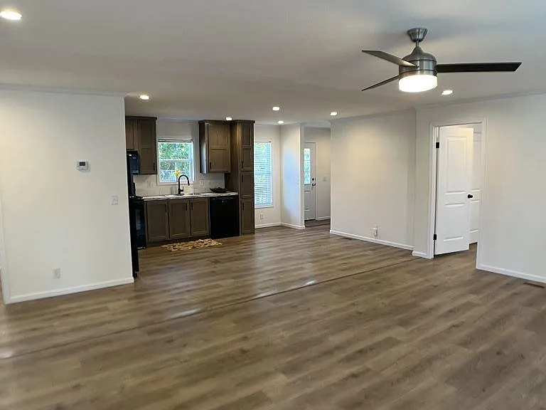 12710 Granger Ct #323 — Photo 2