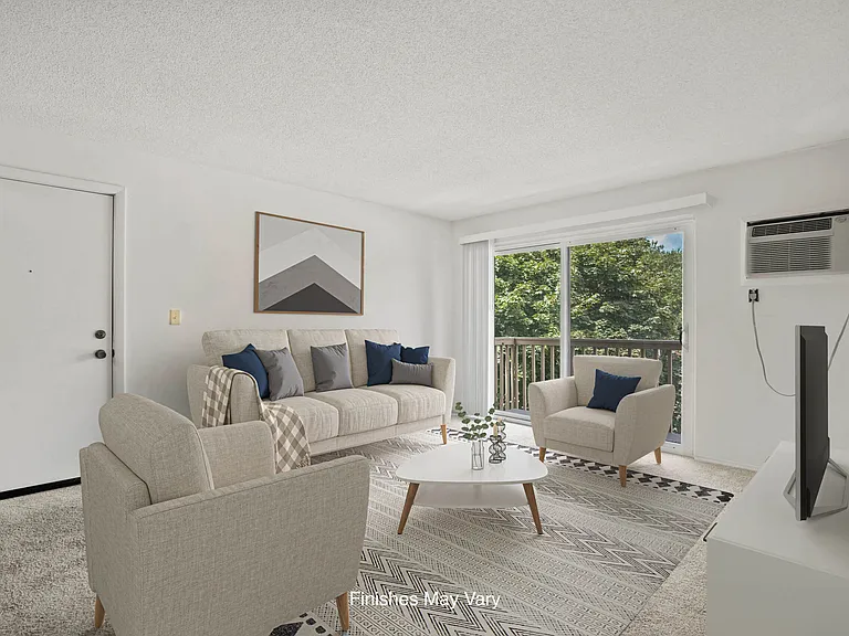 Beacon Hill and Great Oaks Apartments — Photo 43