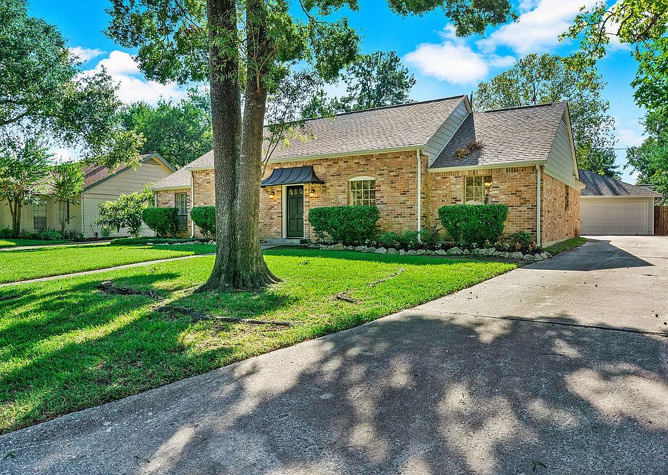 1st image of 1427 Bodart Dr