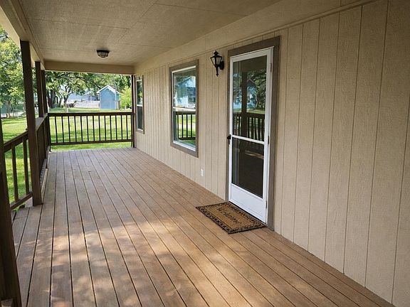 5th image of 114 Shady Circle  Dr