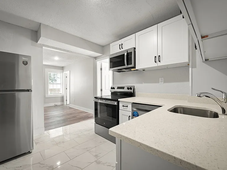 3524 Boulevard #3 — Photo 19