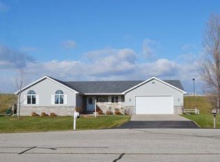 W3264 Heartland Ct, Appleton, WI 54915