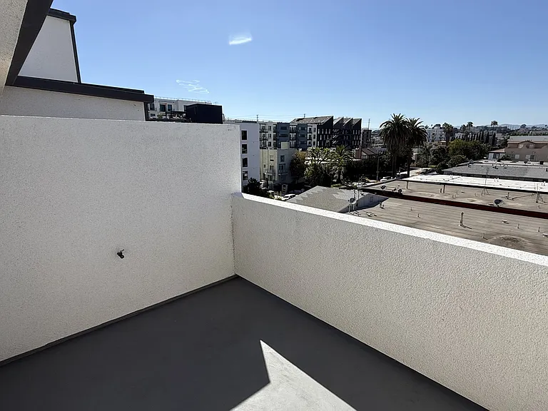 3680 Keystone Ave #7 — Photo 3