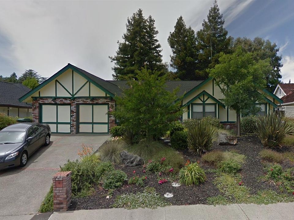 2nd image of 5717 Reinhold St