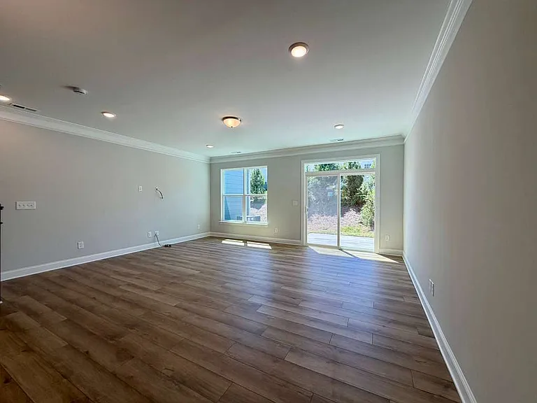 4229 Black Ct — Photo 11
