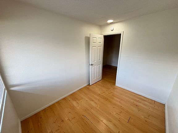 3rd image of 520 S 13th St APT D25