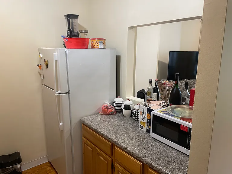 1115 Harrison Ave #2 — Photo 7