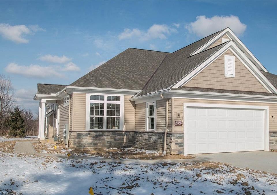1st image of 3809 Retreat Dr #20
