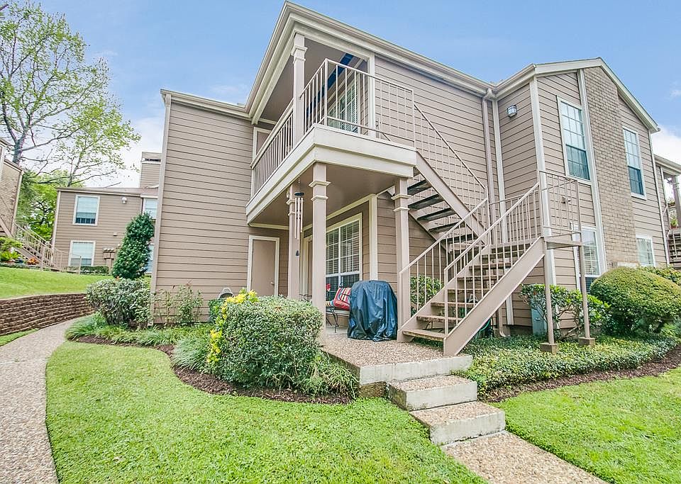 1st image of 1880 White Oak Dr APT 111