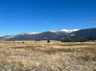 196 Hunter Ln, Eureka, MT 59917