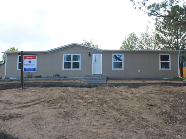 4490 Navajo Court, Greeley, CO 80634