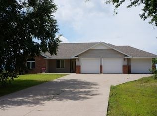 N13685 Mountain View Ln, Trempealeau, WI 54661