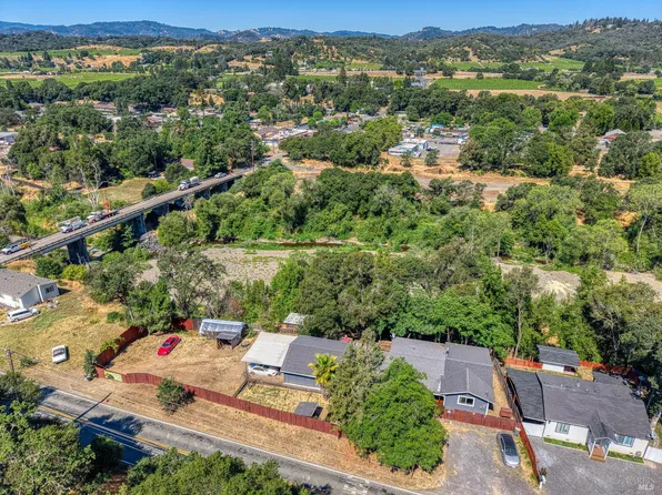 6240 Eastside Calpella Road, Ukiah, CA 95482