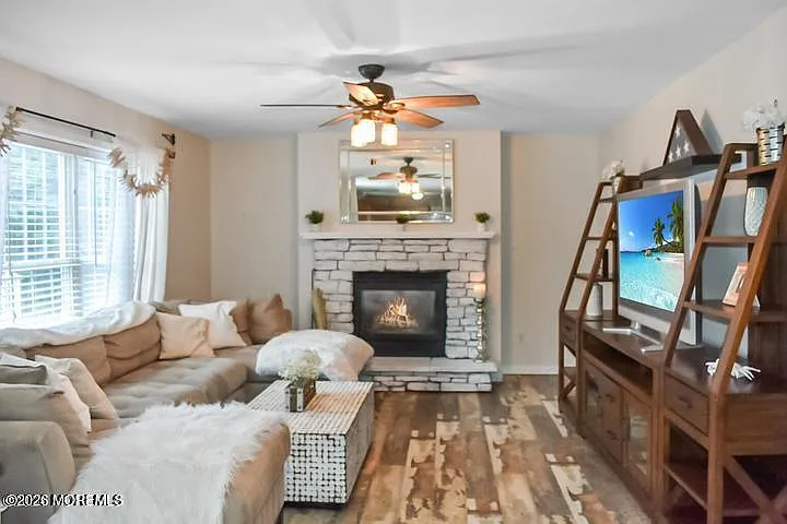 309 Holly Blvd — Photo 5