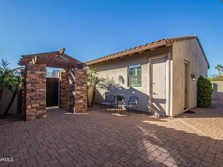 885 W Palo Brea Dr — Photo 7