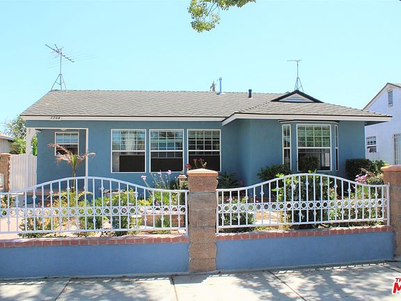 2nd image of 1708 Marine Ave