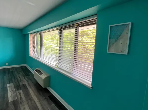 (undisclosed Address), East Orange, NJ 07017