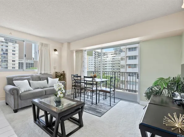2440 Kuhio Ave APT 501, Honolulu, HI 96815