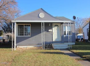 1011 S 3rd Ave, Yakima, WA 98902
