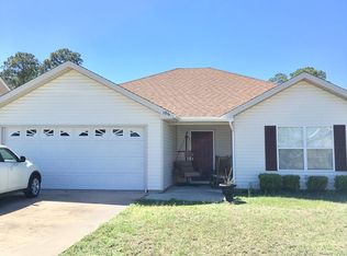 186 Zachary Dr, Brunswick, GA 31525