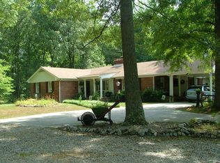 6031 Woodpecker Rd, Chesterfield, VA 23838