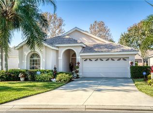 1975 Wyndham Dr, Sarasota, FL 34235