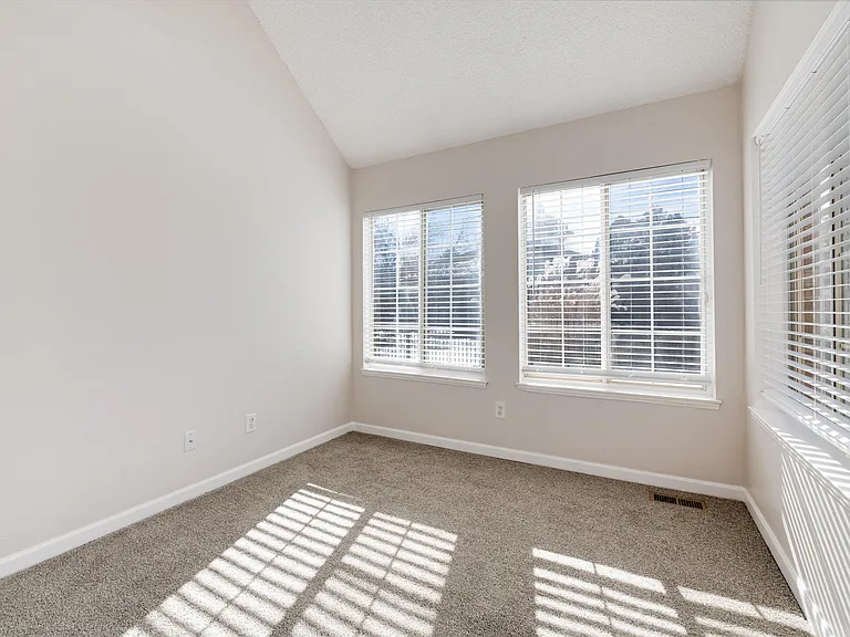 13873 E Lehigh Ave #D — Photo 14