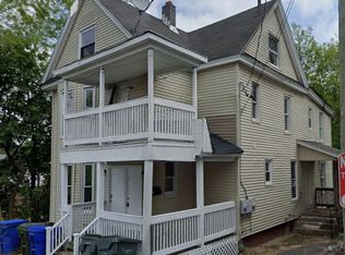 99 Hunt St, Springfield, MA 01108