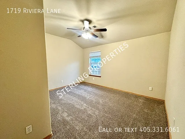 1719 Riviera Ln — Photo 10