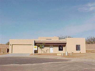 1st image of 127 E Calle Pulsera