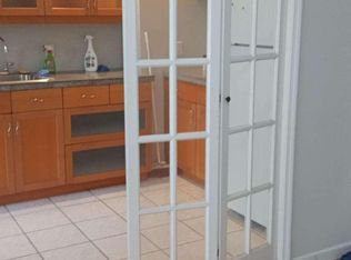 6084 68th Ave, Ridgewood, NY 11385