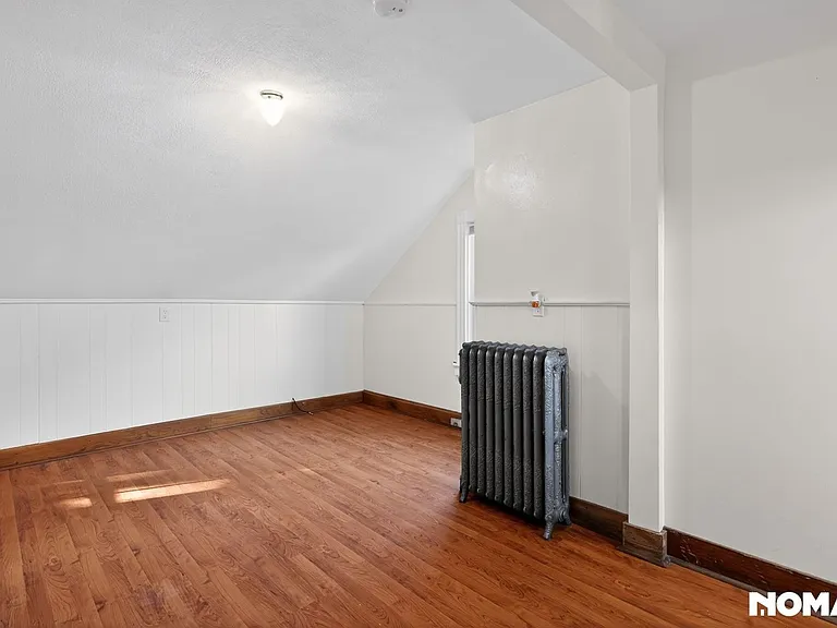 21 Hall Ave #3 — Photo 2