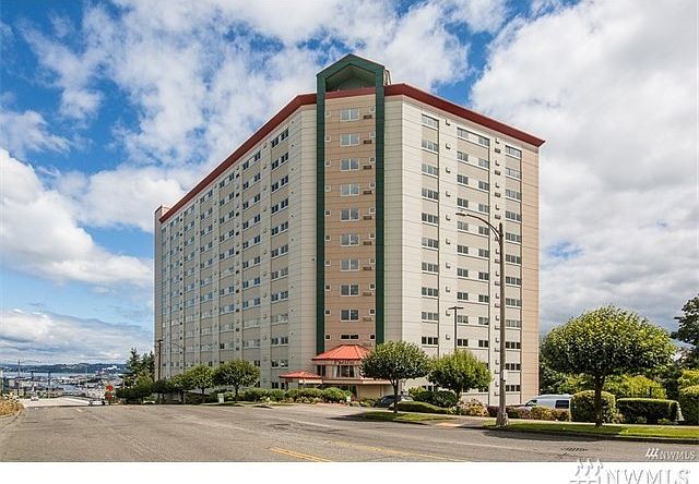 1st image of 3201 Pacific Ave Unit 402