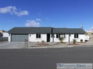 2975 Pepperwood Dr, Lake Havasu City, AZ 86404
