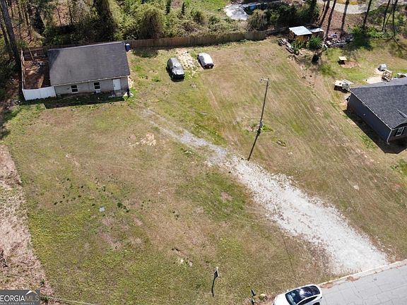 2nd image of 757 Britt Rd SW