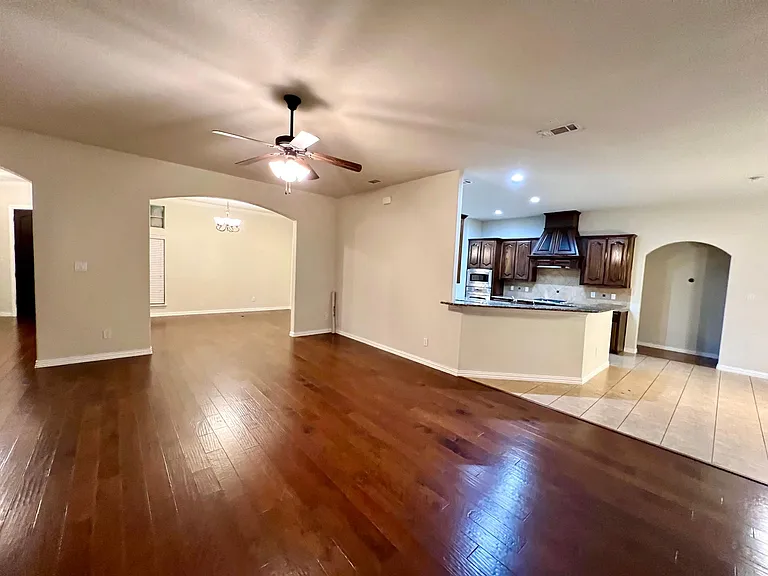 4013 Dalton Dr — Photo 19